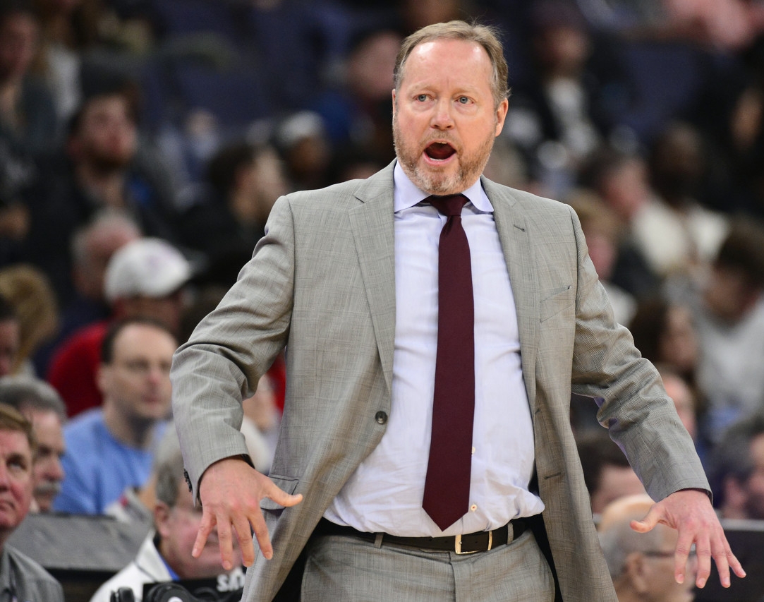 雄鹿主教练力挺球员，要求全队团结一致