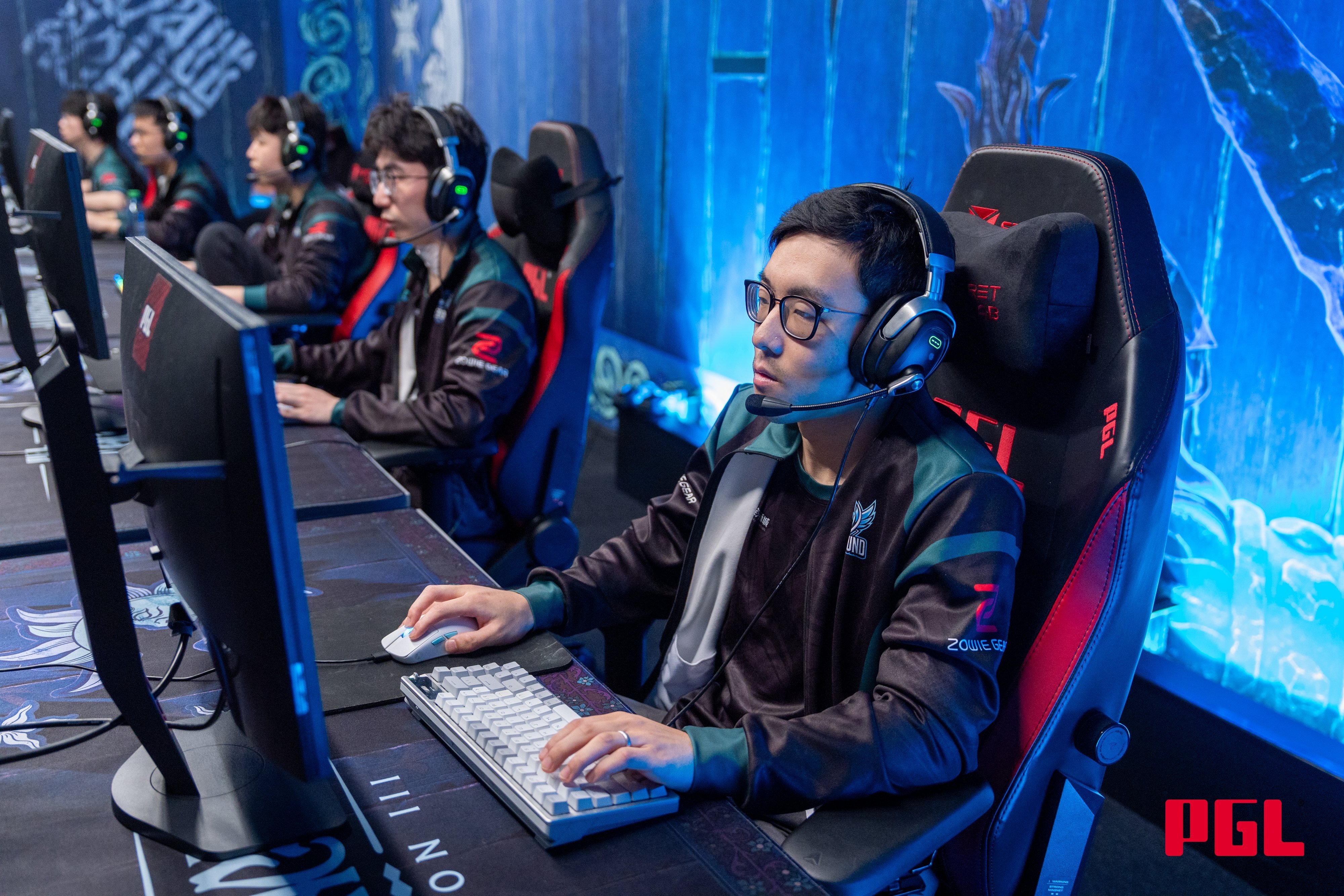 雷速-LGD横扫DRX2，Xiaohu一己之力扛起全队