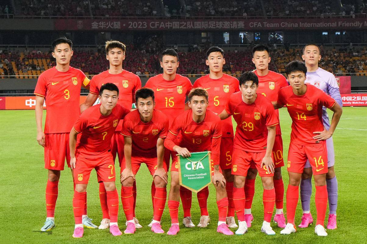 中国队完胜日本队，奥恰洛夫带队取胜