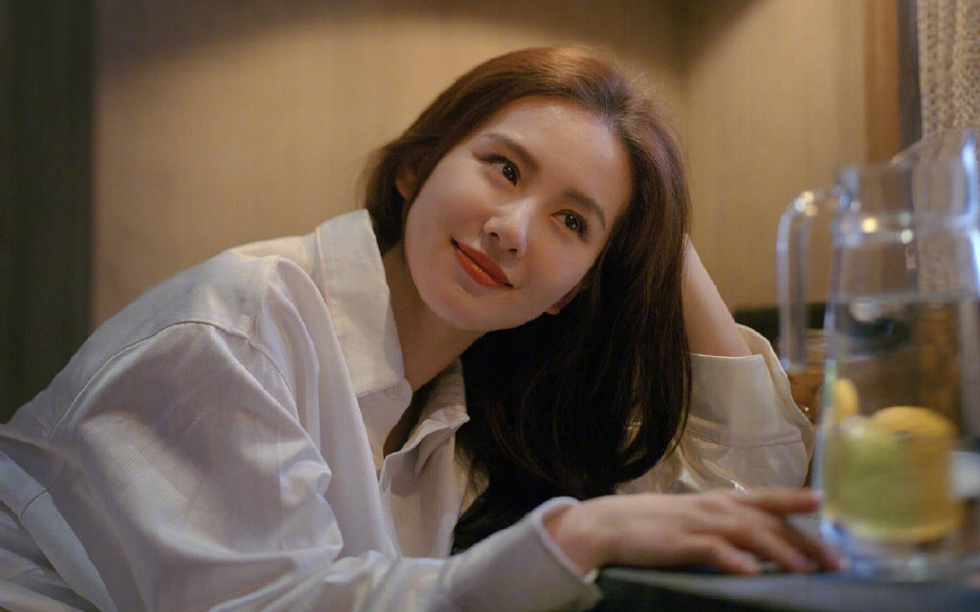 雷速赛事直播app-威尔士对阵里昂，凯恩主宰比赛走向